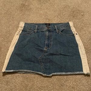 Denim skirt